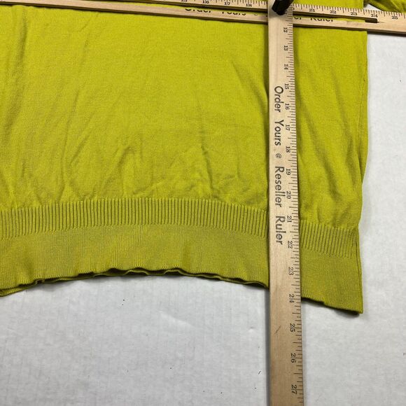 White House Black Market Green V-Neck Sweater Short Sleeve Preppy Classic Knit L - Picture 6 of 11